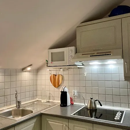 W Porcie Przy Latarni Appartement *