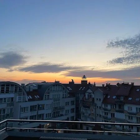 W Porcie Przy Latarni