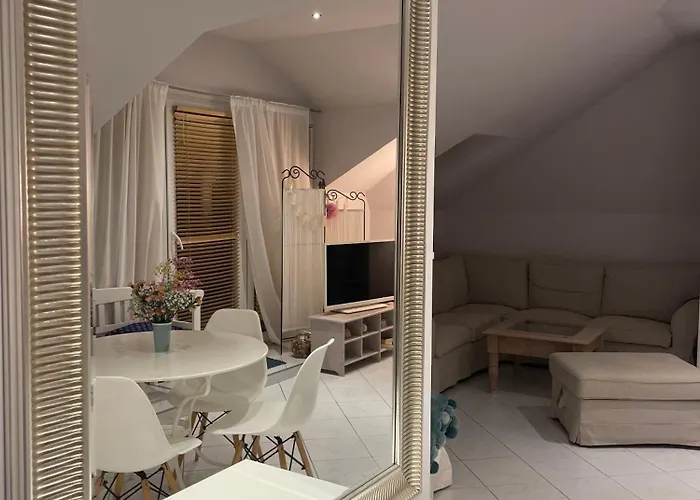 W Porcie Przy Latarni Апартаменты *