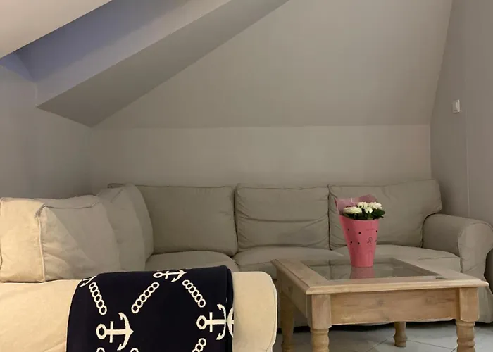 W Porcie Przy Latarni